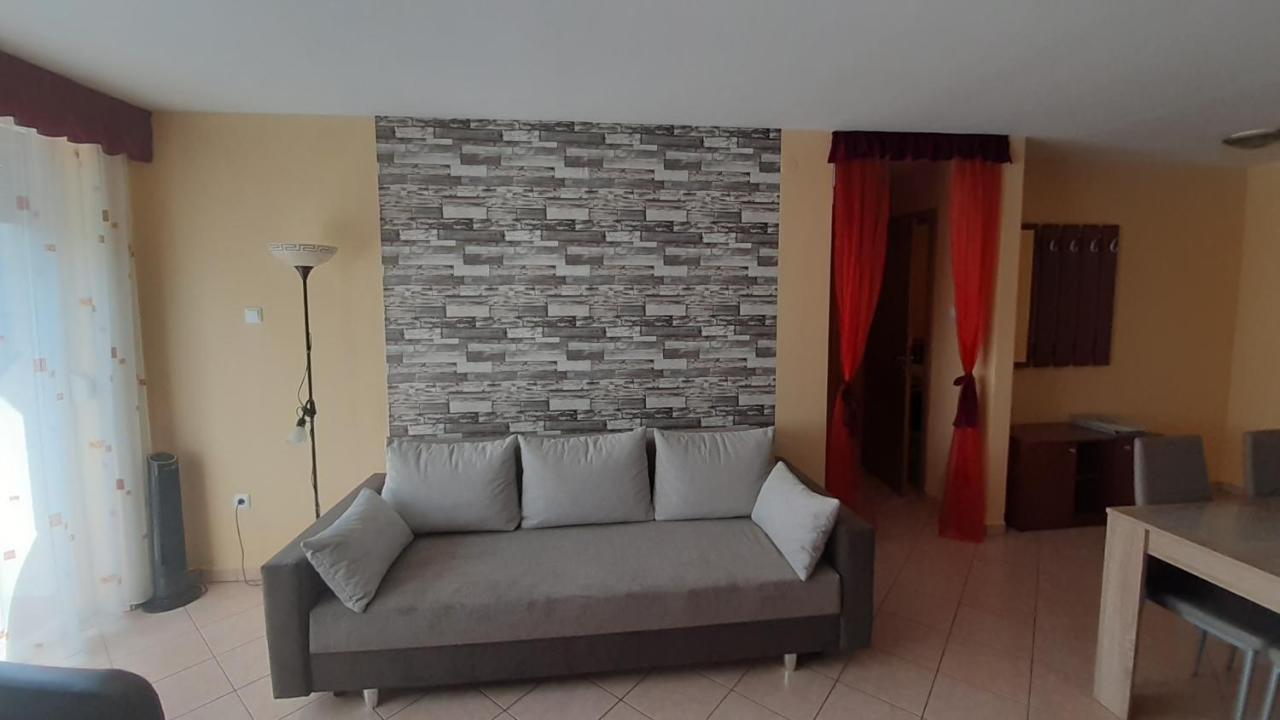 Elizabet Apartman A Belvarosban Szarvas Exterior foto