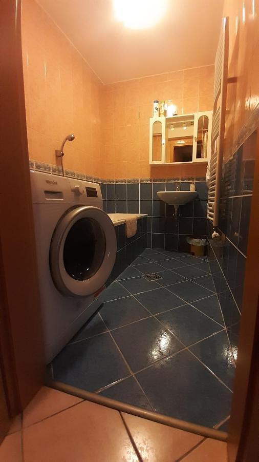 Elizabet Apartman A Belvarosban Szarvas Exterior foto